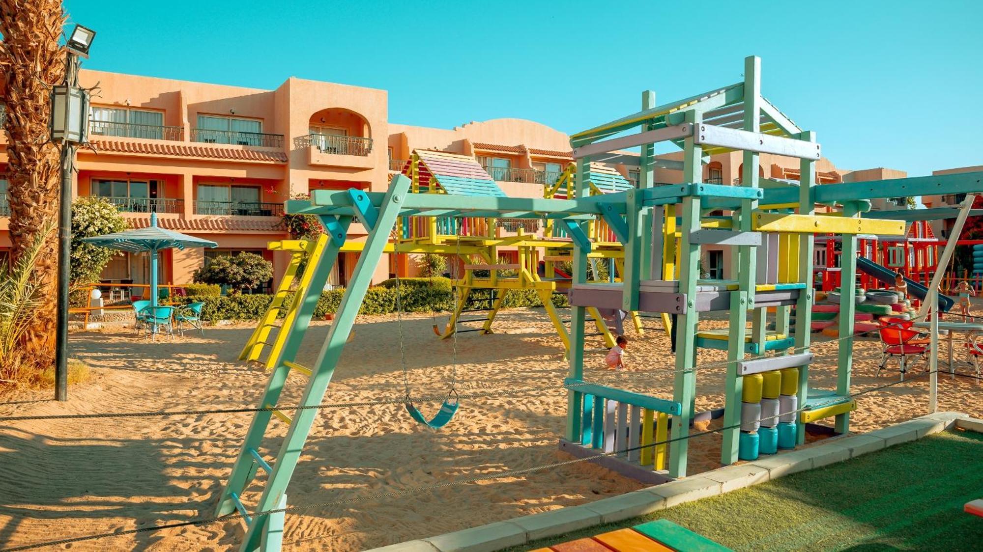 Ali Baba Palace Hurghada Esterno foto